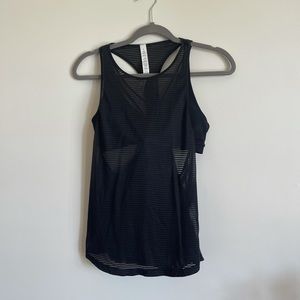 Lululemon black 2 in 1 tank plus bra - 6